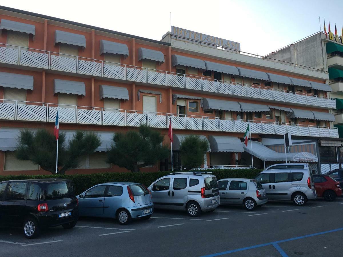Hotel Milani Lido di Camaiore Exterior photo